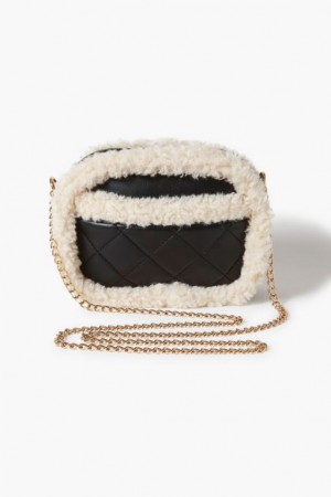 Bolsas Forever 21 Acolchado Faux Shearling Crossbody Mujer Negras | g9cBI7XyBUd