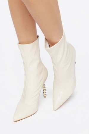 Botas Forever 21 Faux Cuero Studded Heel Booties Mujer Blancas | pXCbEbDuh4d