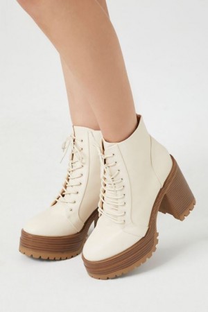 Botas Forever 21 Lace Up Lug Sole Block Heel Booties Mujer Creme | gxxII6pFvpV