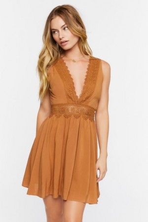 Vestido Forever 21 Plunging Lace Trim Mini Mujer Maple | HQpdQ84XTvC