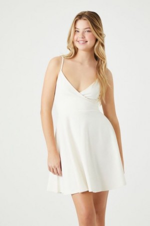 Vestido Forever 21 Surplice Skater Mini Mujer Creme | yfYD8bKCyAO