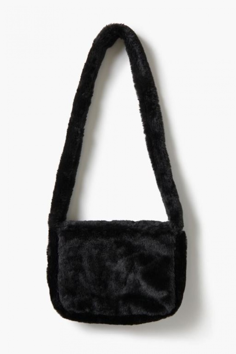 Bolsas Forever 21 Faux Fur Kuromi Crossbody Mujer Negras | 8CCSmfD4tDG