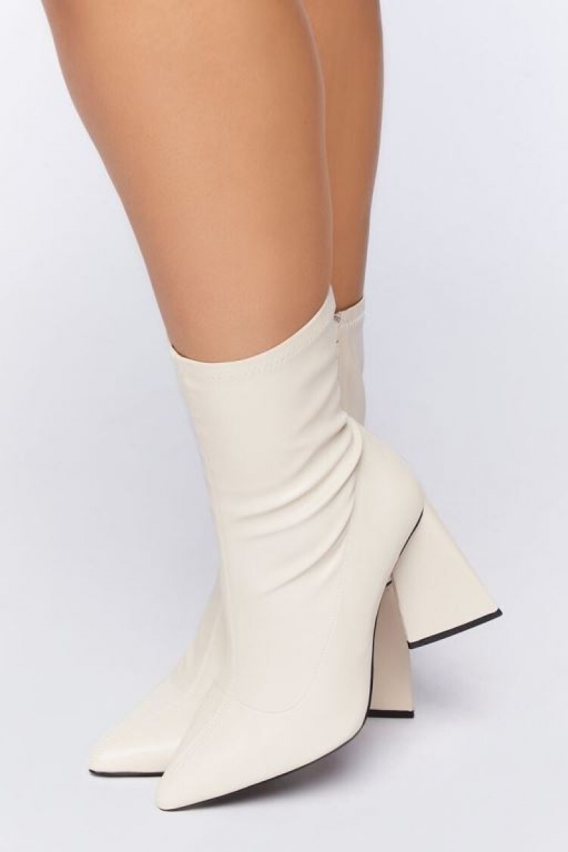 Botas Forever 21 Faux Cuero Block Heel Booties Wide Mujer Creme | OFE7pkRSXBr