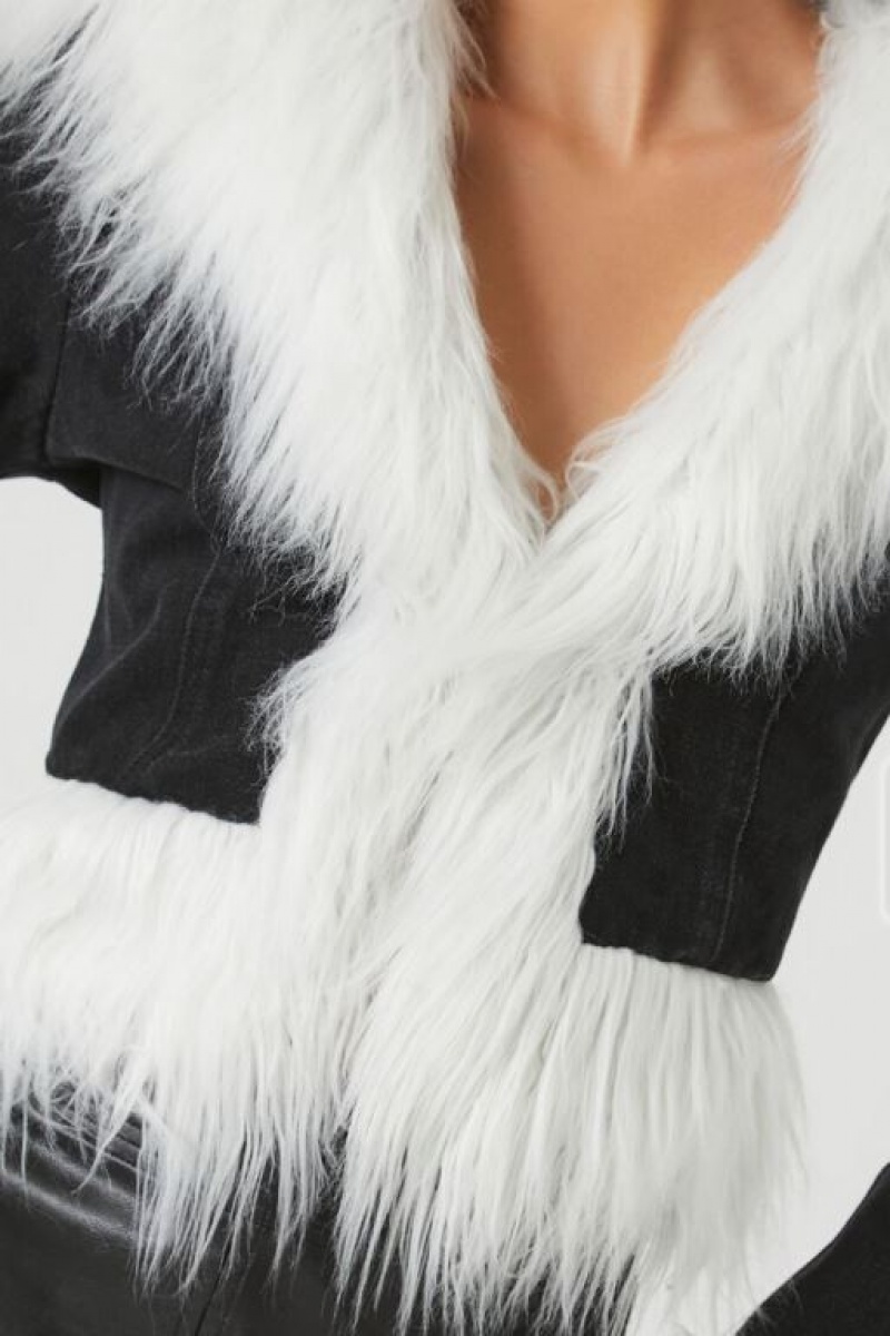 Chaquetas De Mezclilla Forever 21 Cropped Faux Fur Denim Mujer Negras Blancas | R6WXen2J7Ad