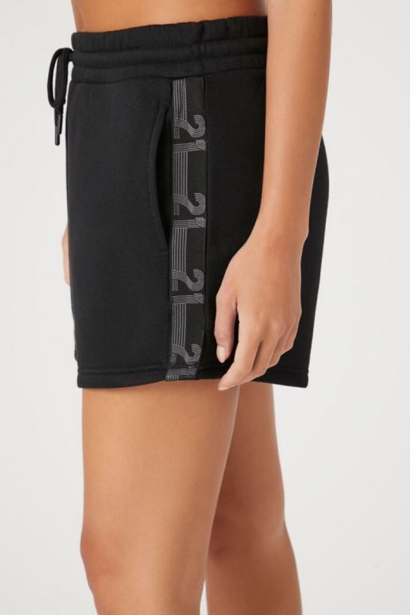 Short Forever 21 Active Fleece Estampadas Mujer Negras | k2ai5KSjo3A