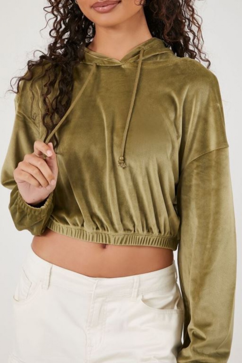 Sudadera con Capucha Forever 21 Velour Cropped Mujer Verde Oliva | 0AYNiqZSZjA