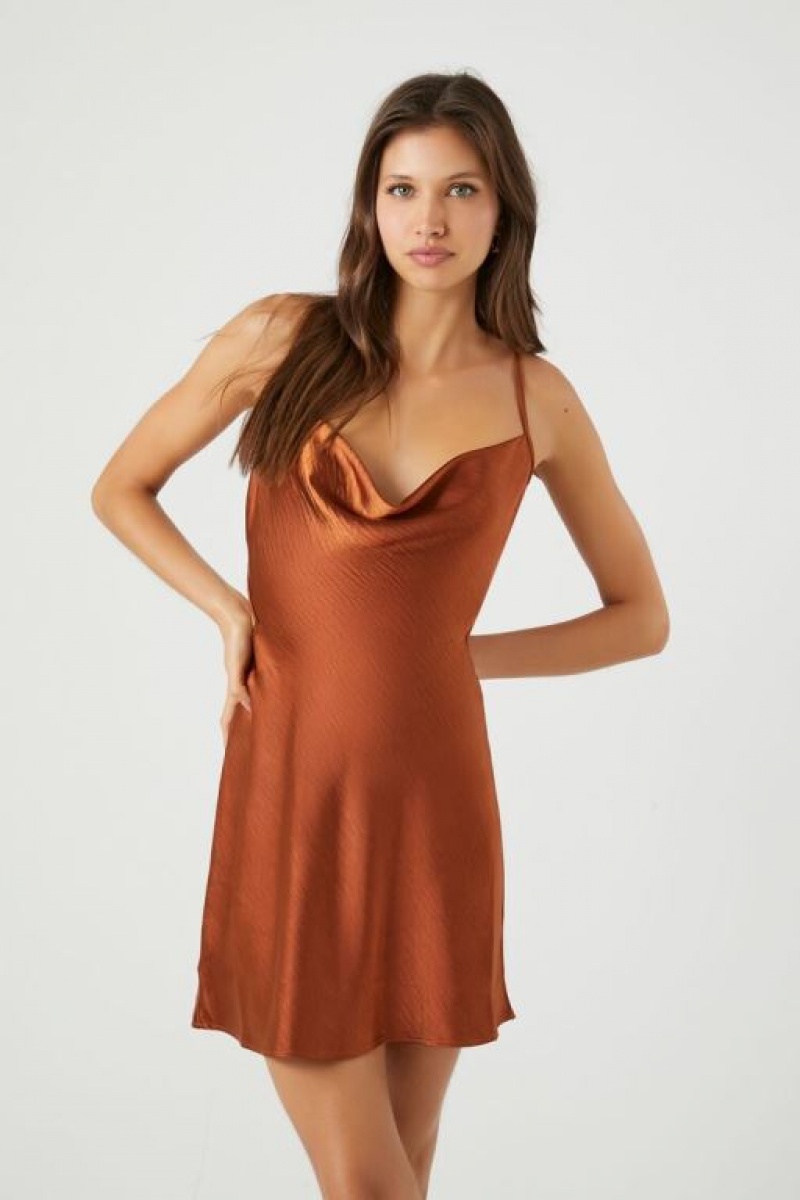 Vestido Forever 21 Cowl Neck Satin Slip Mujer Marrones | HQ46dddFGMB