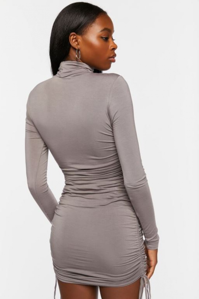 Vestido Forever 21 Turtleneck Ruched Mini Mujer Gris | qsndXHEM21s